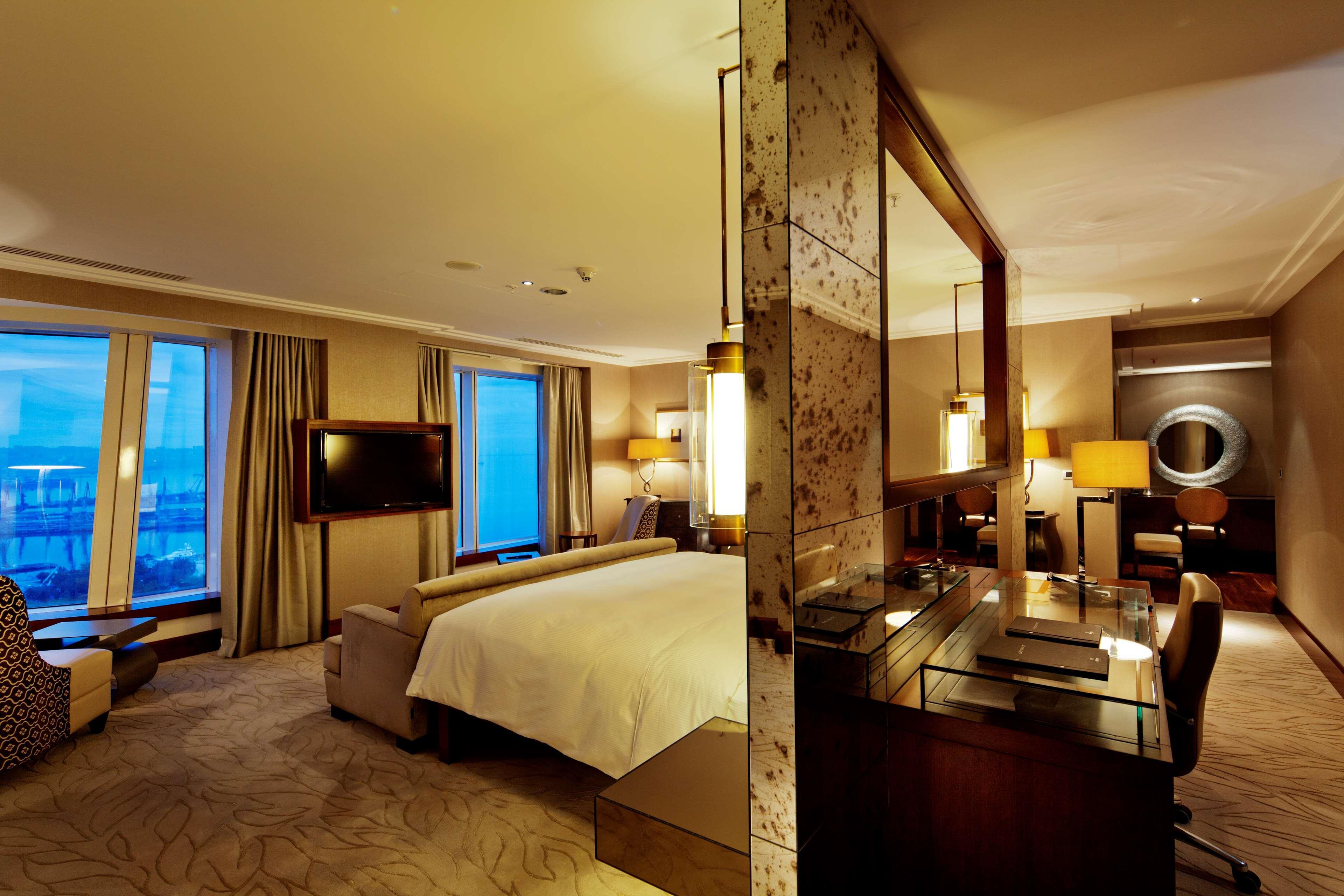 Hilton 5*