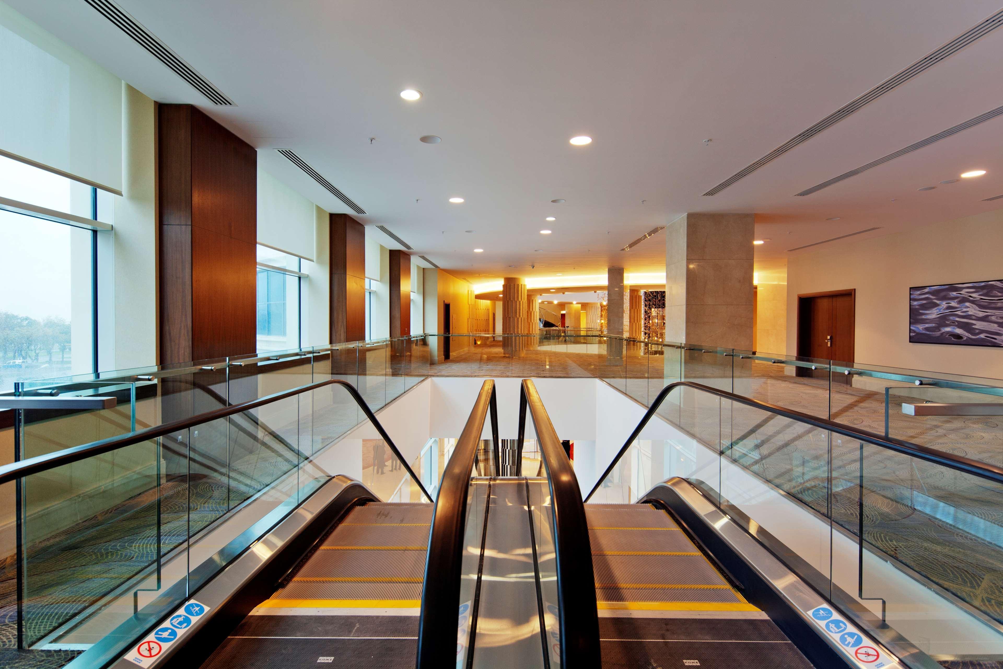 Hilton Hotel 5*